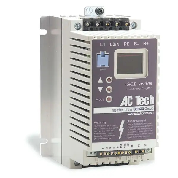 Lenze SCL series frequency inverters for control cabinet mounting