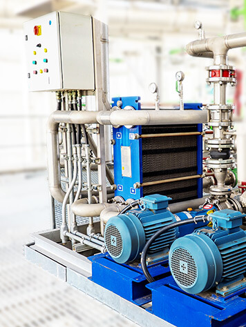 Positive displacement pumps in operation with an i500 variable frequency drive from Lenze